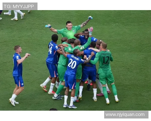 朗牙度足球明星的辉煌历程与对足球界的深远影响探讨