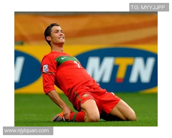 足球巨星C罗惊艳进球瞬间回顾展现无与伦比的技术与激情