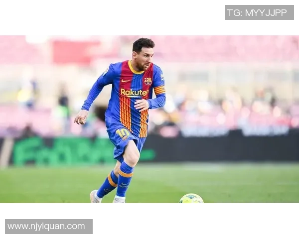 足球明星独特身材展示揭秘引发热议与关注的图片合集